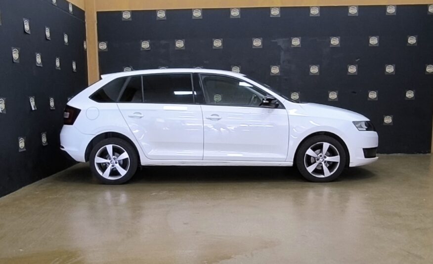 SKODA RAPID SPACEBACK AMBITION