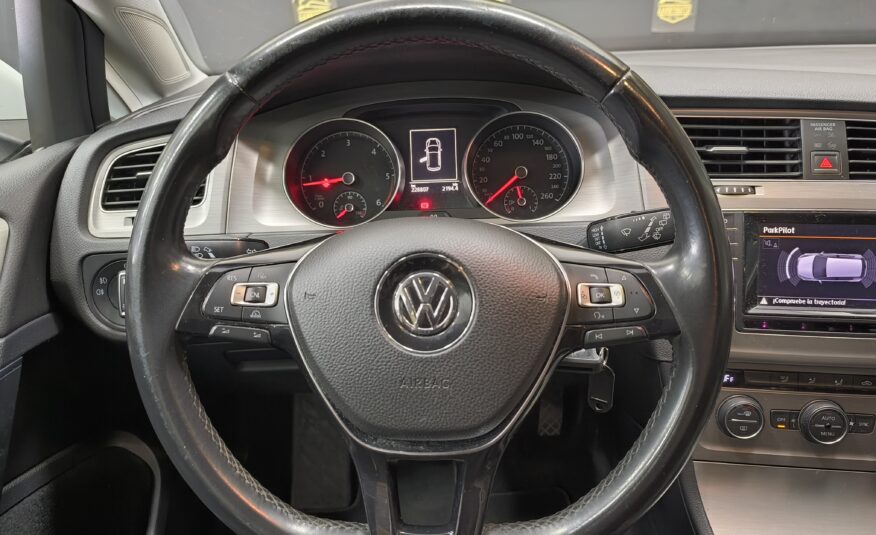 VOLKSWAGEN GOLF VII ADVANCE BLUEMOTION