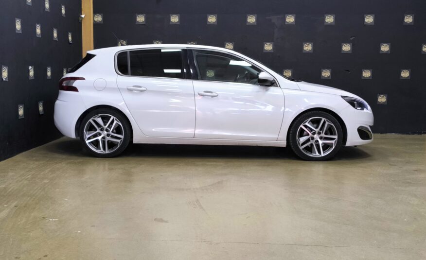 PEUGEOT 308 ALLURE BLUEHDI