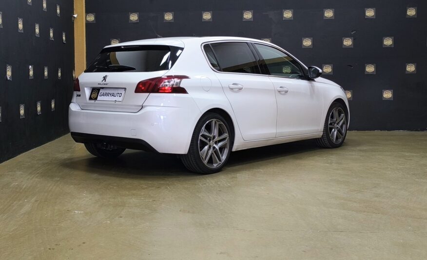 PEUGEOT 308 ALLURE BLUEHDI